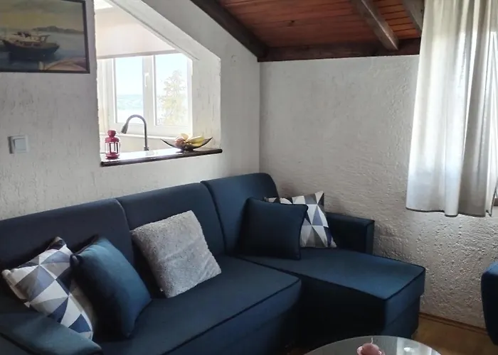 Ana Lägenhet Šibenik